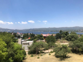 El Nogal del Lago
